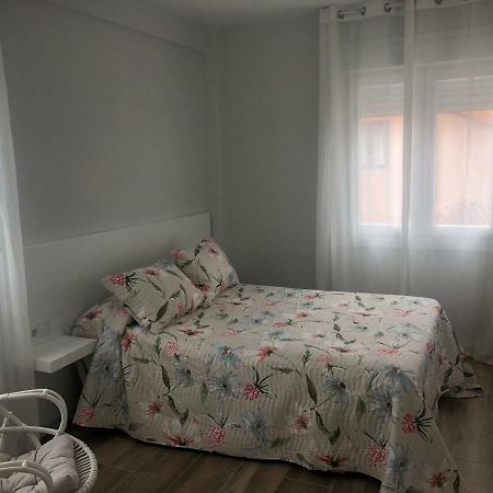 1º - Alojamiento En Pueblo Marinero Nigran Bagian luar foto