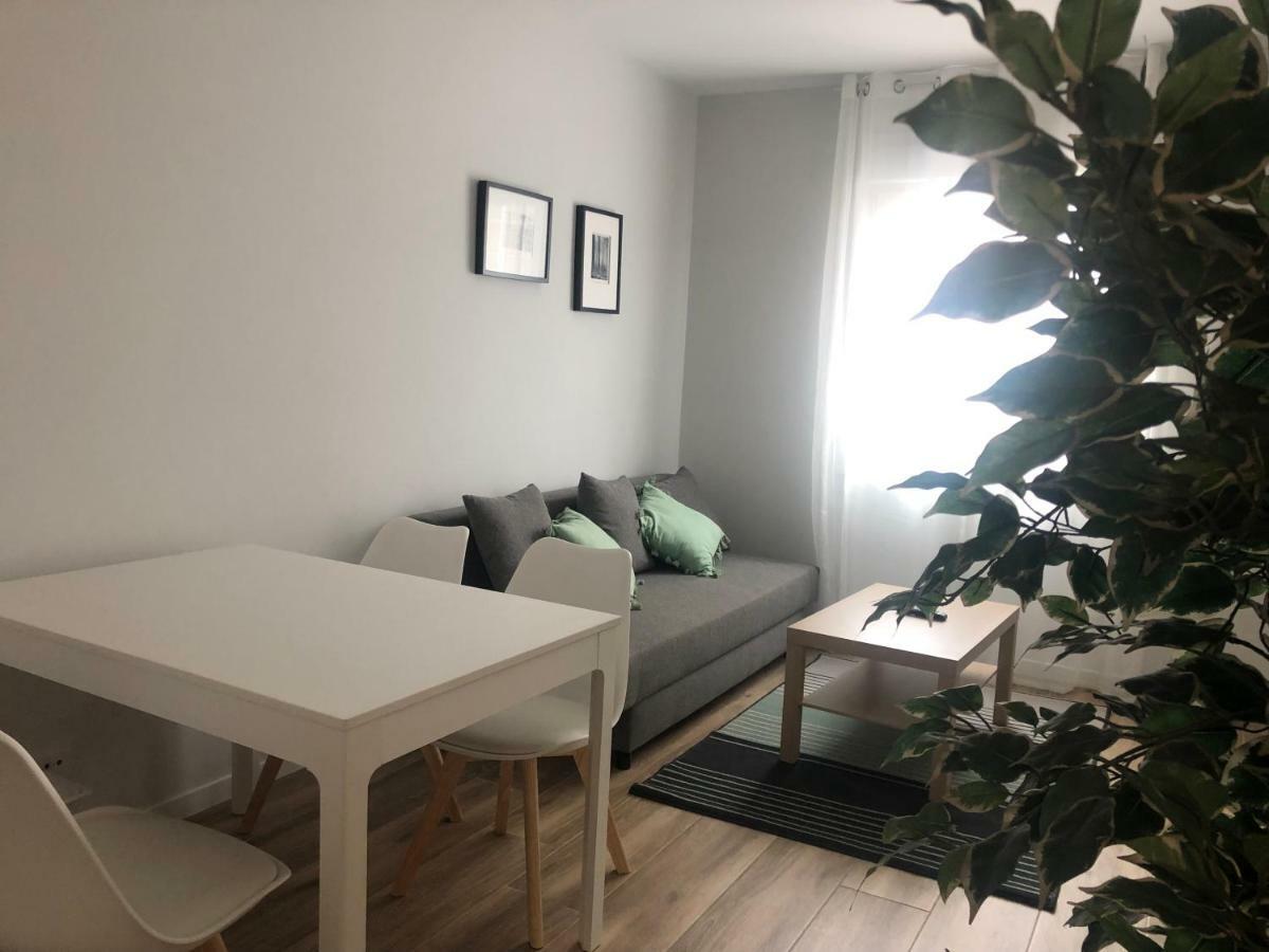1º - Alojamiento En Pueblo Marinero Nigran Bagian luar foto