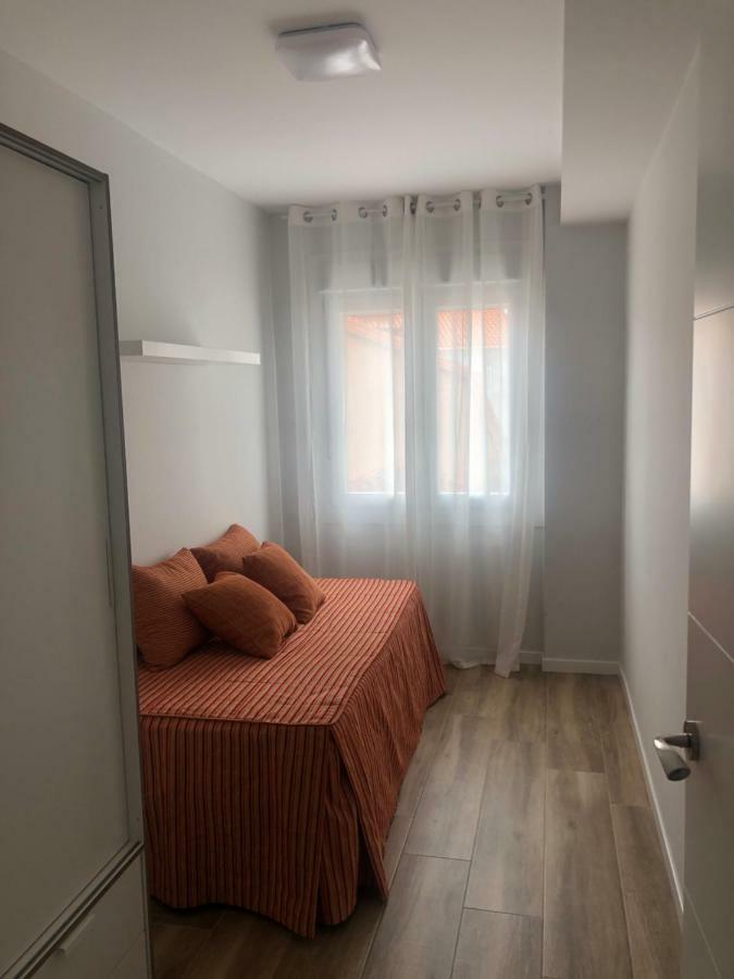 1º - Alojamiento En Pueblo Marinero Nigran Bagian luar foto